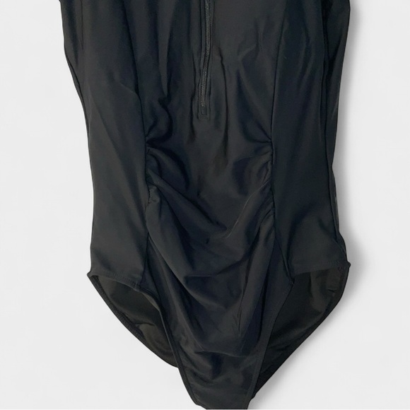 Black Ruffle Sleeve One Piece Swimsuit Front Zip Mock Neck Size L - Picture 6 of 6